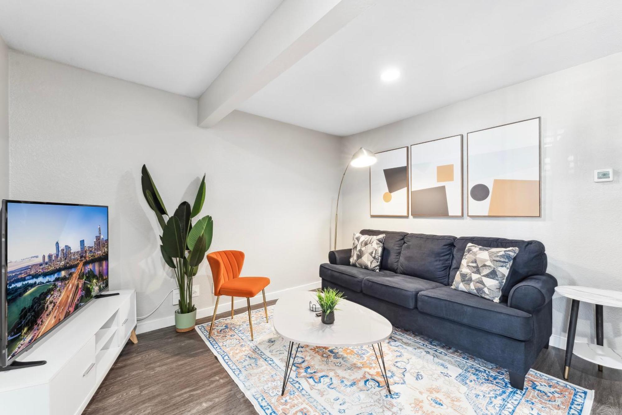 Economy King Bed Suites W Pool, Next To Downtown Austin Extérieur photo