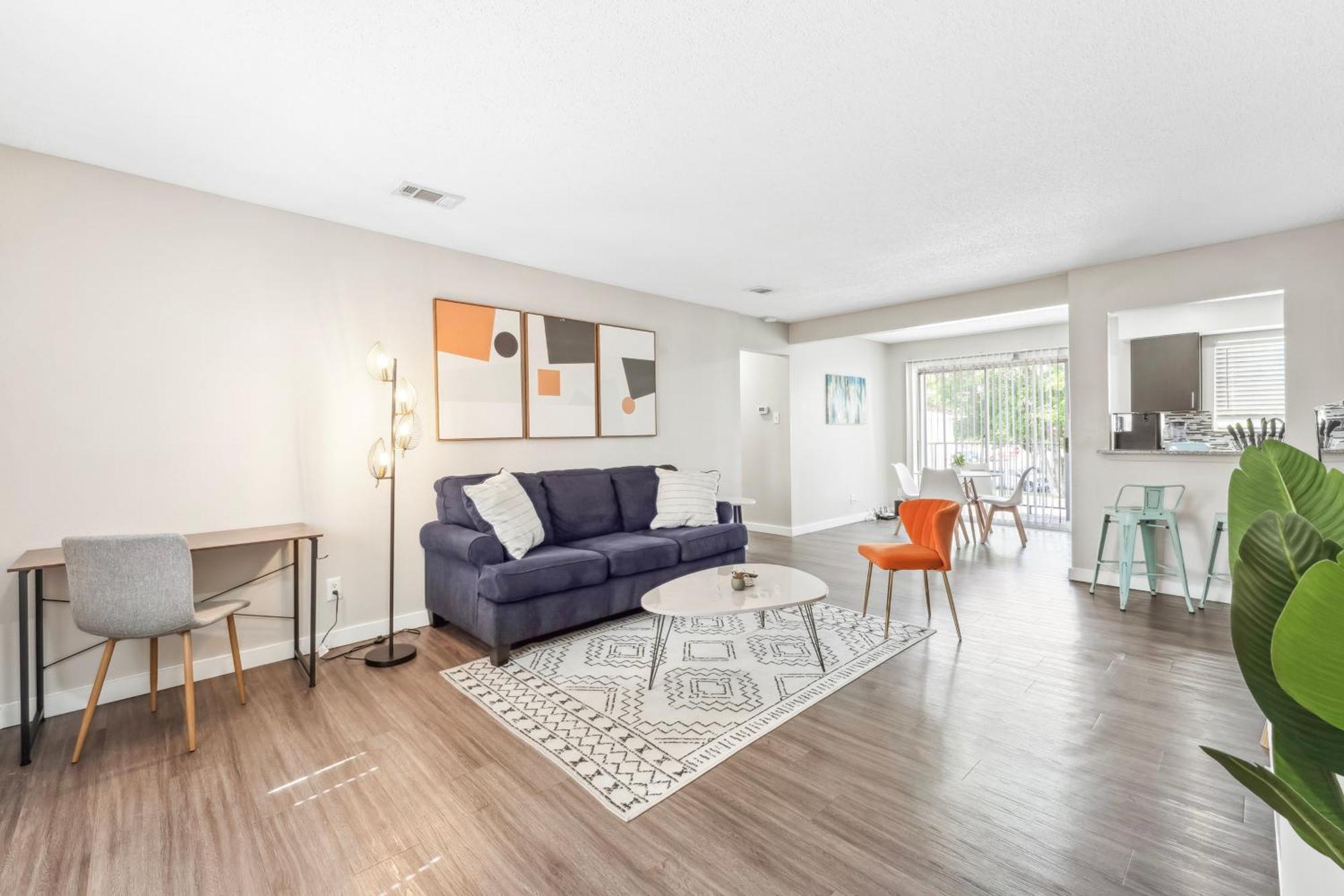 Economy King Bed Suites W Pool, Next To Downtown Austin Extérieur photo