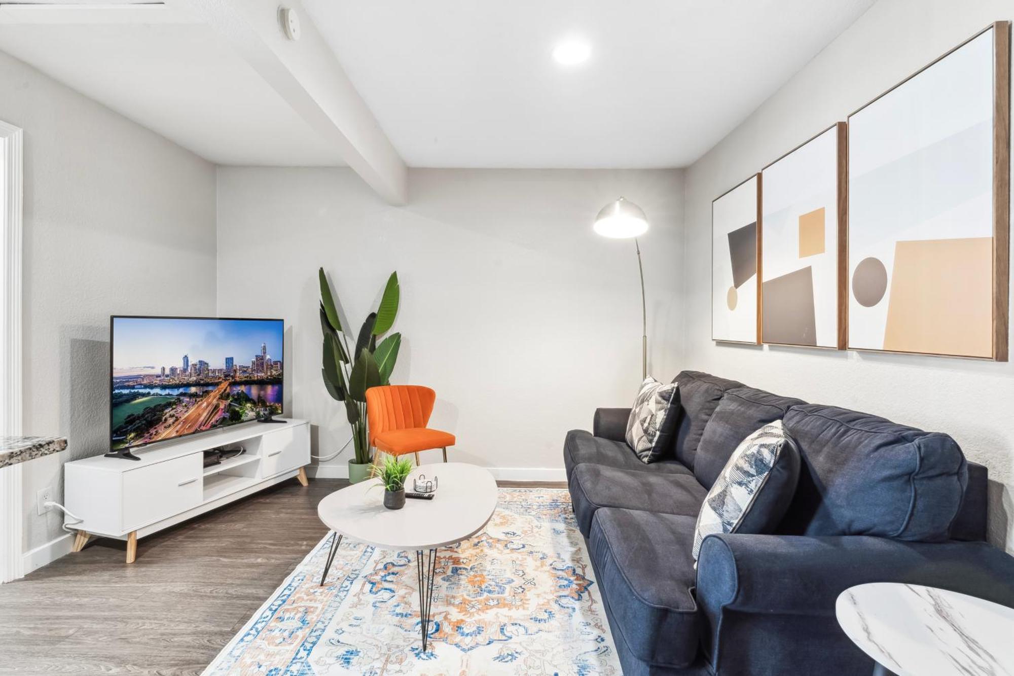 Economy King Bed Suites W Pool, Next To Downtown Austin Extérieur photo