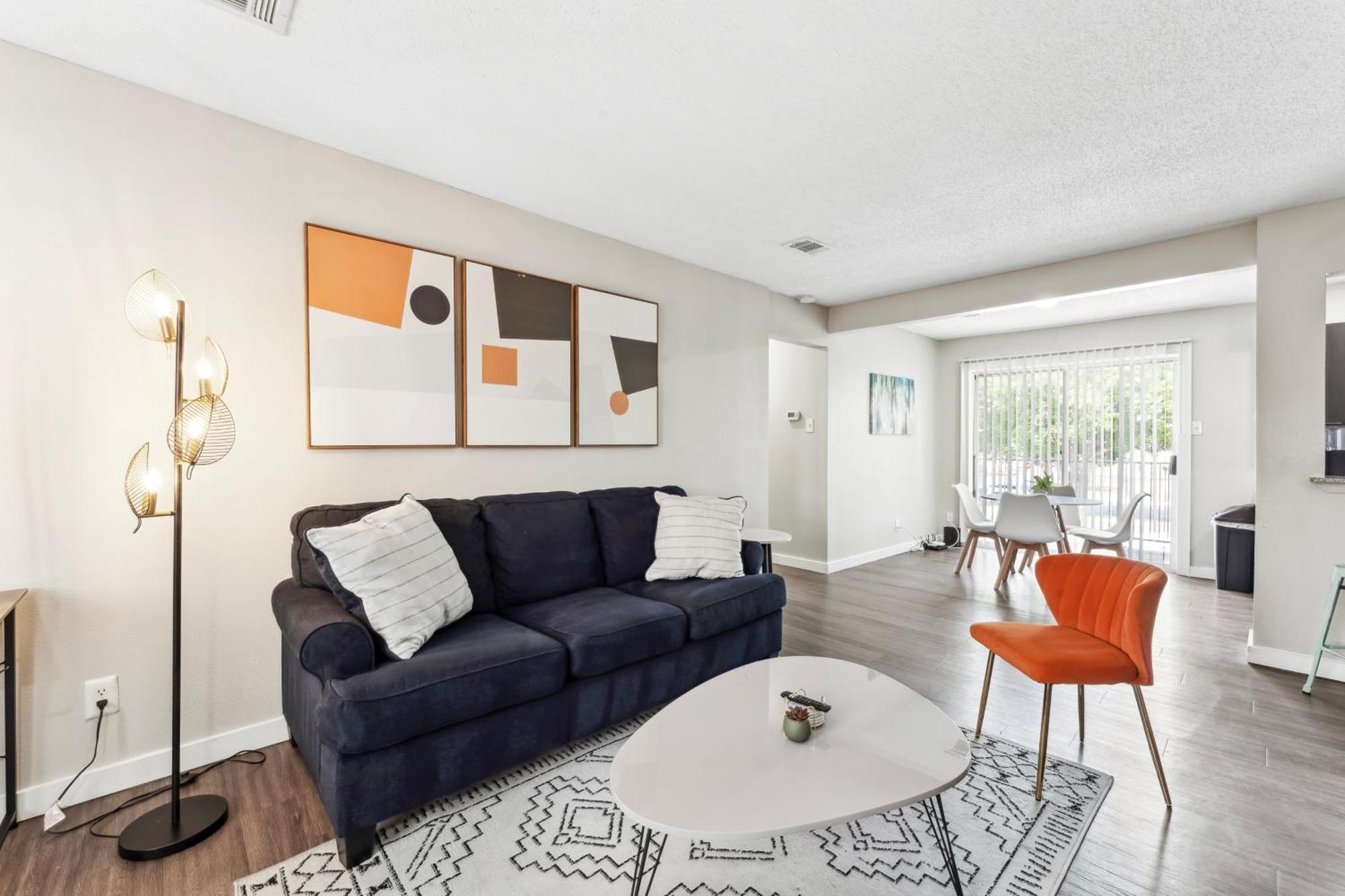 Economy King Bed Suites W Pool, Next To Downtown Austin Extérieur photo
