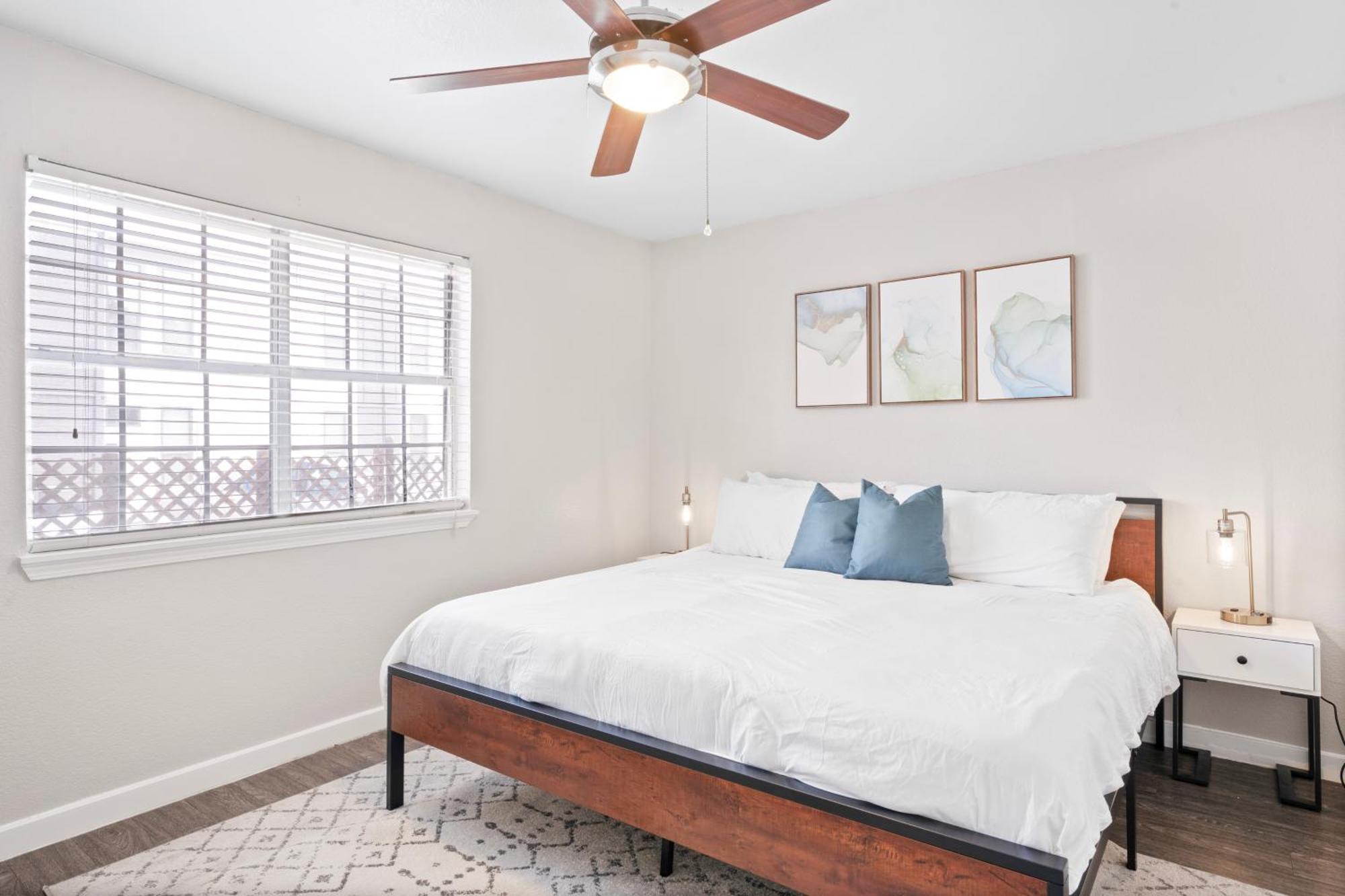 Economy King Bed Suites W Pool, Next To Downtown Austin Extérieur photo