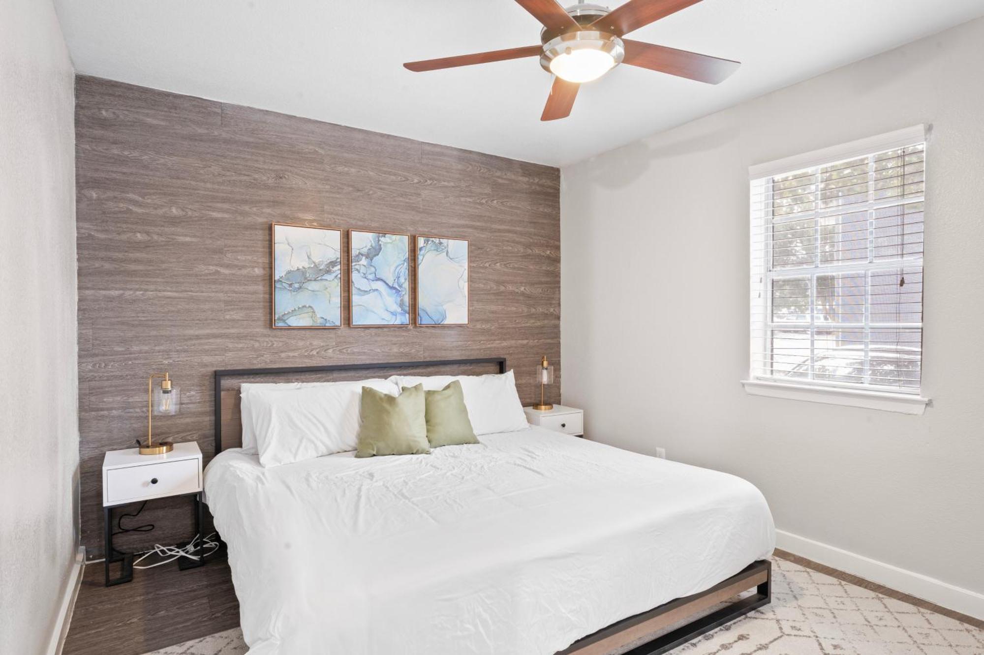 Economy King Bed Suites W Pool, Next To Downtown Austin Extérieur photo